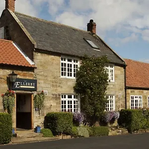 Country 2*, Ellerby United Kingdom